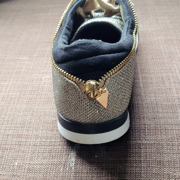 Guess sneakers - Picture 3 of 4